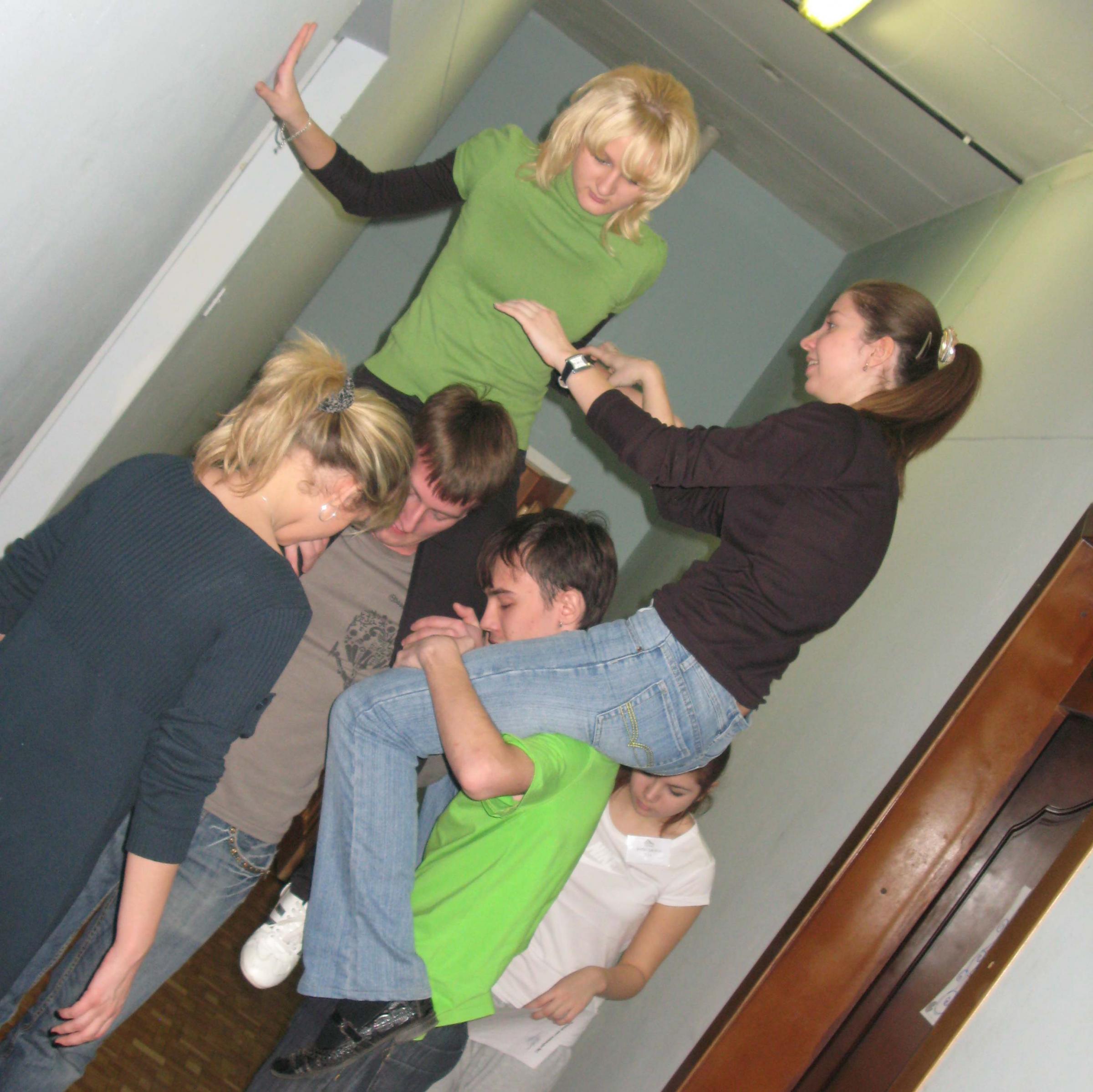 2136_1446210288.jpg