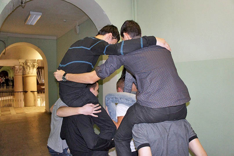 2322_1420582623.jpg