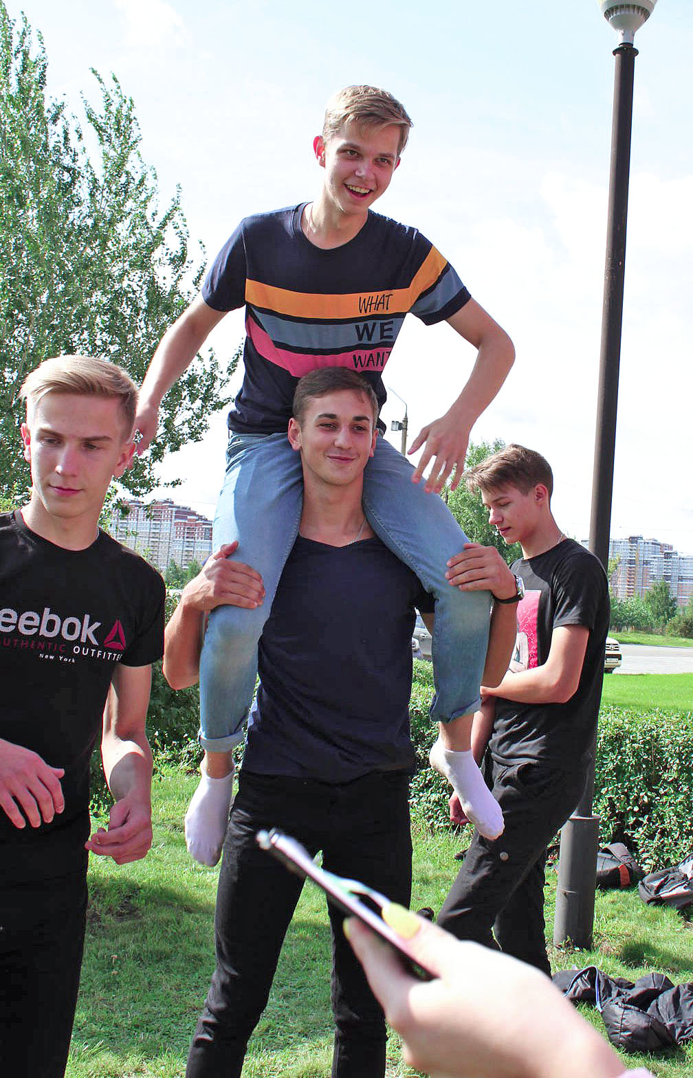 2322_1563729119.jpg