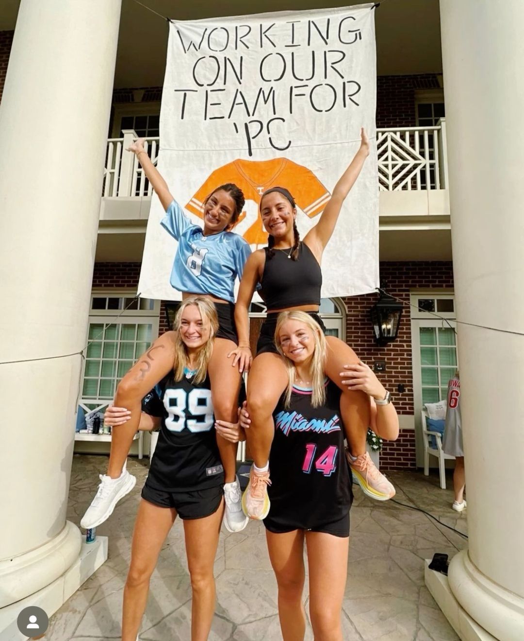 27062_1705509341.jpg