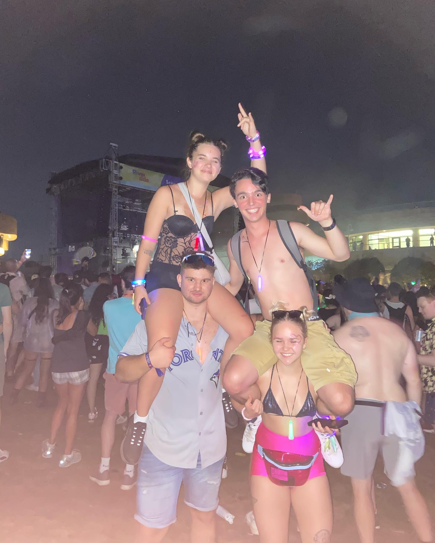 27_1730049162.jpg