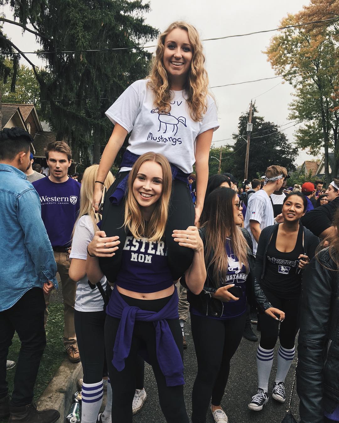 57_1538507075.jpg